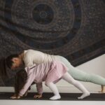 Anne Çocuk Yoga: Günlük 5 Dakikalık Aile Rutini