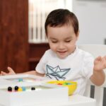 0-3 Yaşta Duyu Entegrasyonu için Evde Basit Oyuncaklar ve Oyunlar