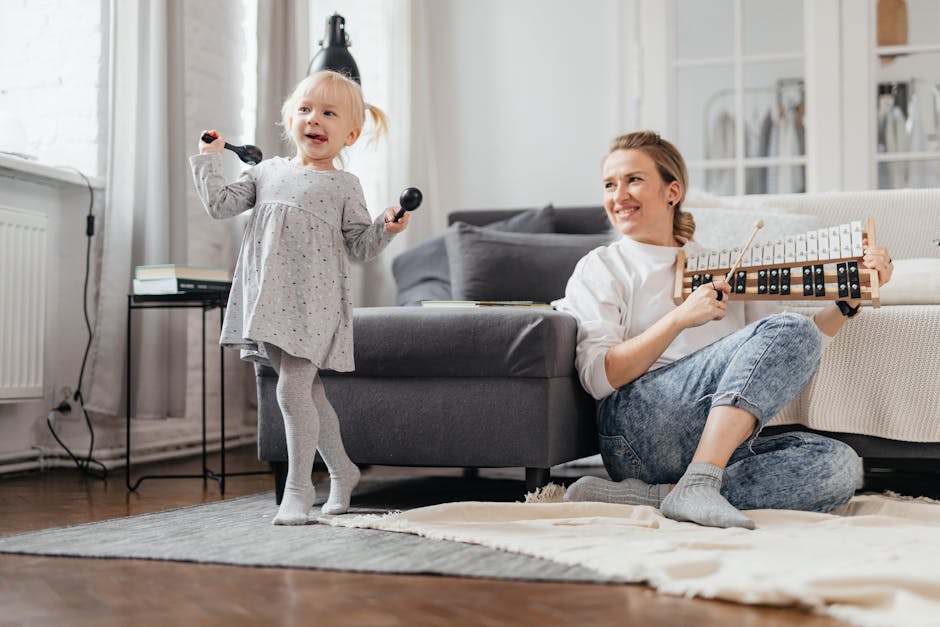 Aile, birlikte müzik temelli ritimler ile bağ kuruyor ve eğleniyor