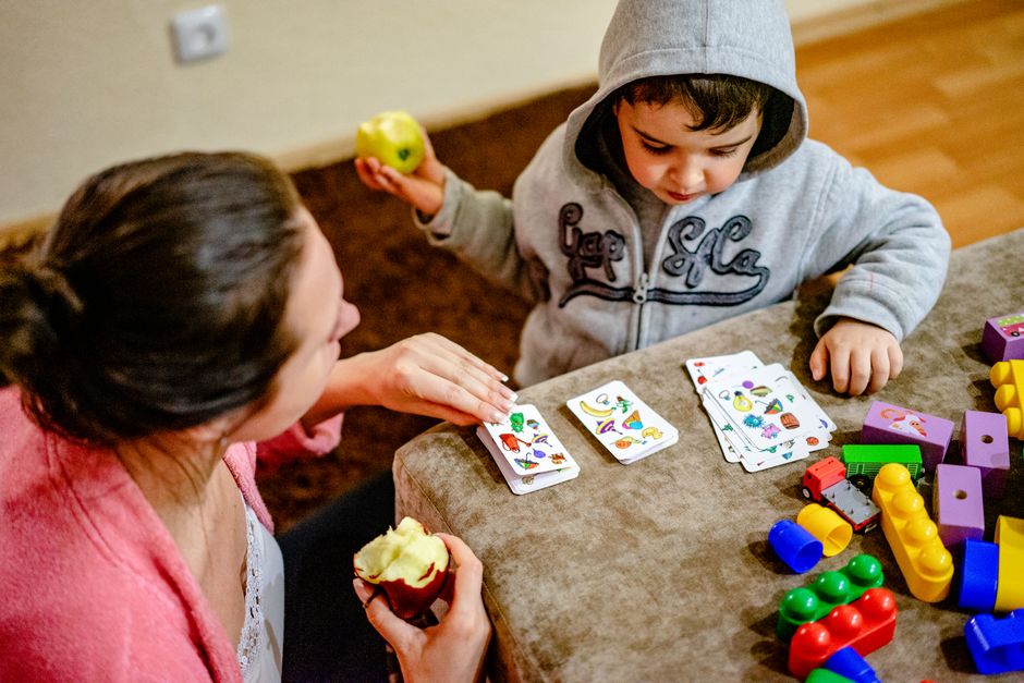 5 Dakikalık Dil Gelişimi Oyunları: Anne–Çocuk Aktiviteleri